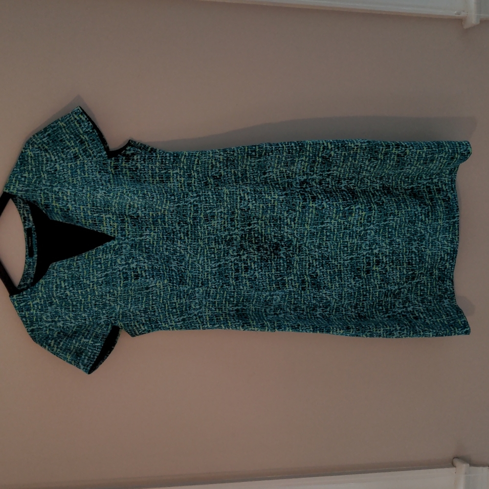 Tahari dress, size 8, blue green mix, knee length